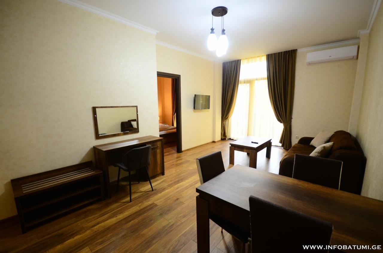 Hotel Absolut Batumi Exterior foto